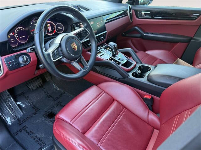 2023 Porsche Cayenne