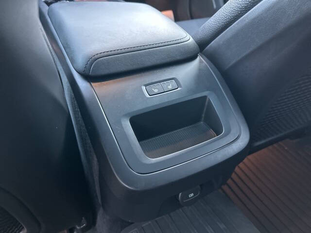 2024 Volvo V60 Cross Country B5 Plus