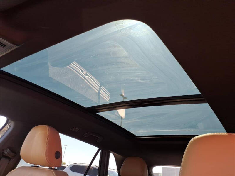 2026 Volkswagen Atlas Cross Sport SEL R-Line Black 4Motion