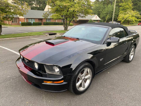 2007 Ford Mustang for sale at Global Imports of Dalton LLC in Dalton GA