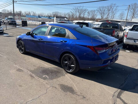 2023 Hyundai Elantra