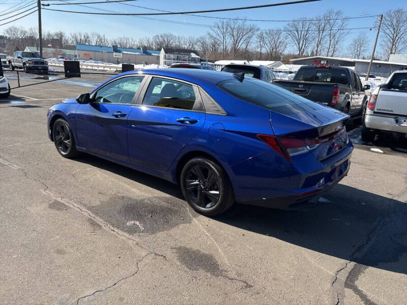 2023 Hyundai Elantra