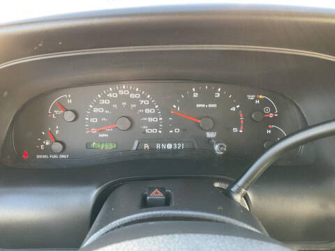 2005 Ford Excursion XLT