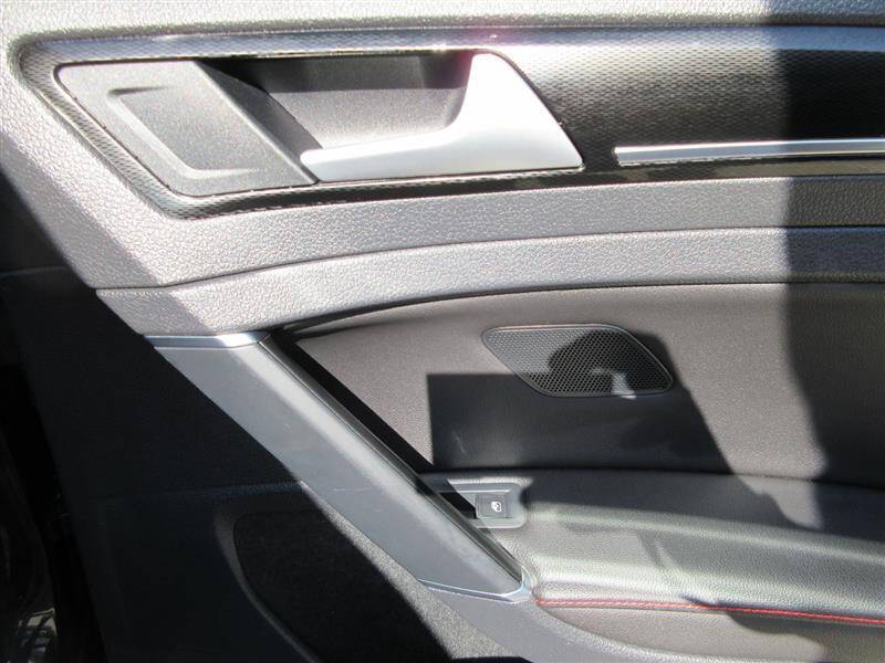 2017 Volkswagen Golf GTI Autobahn