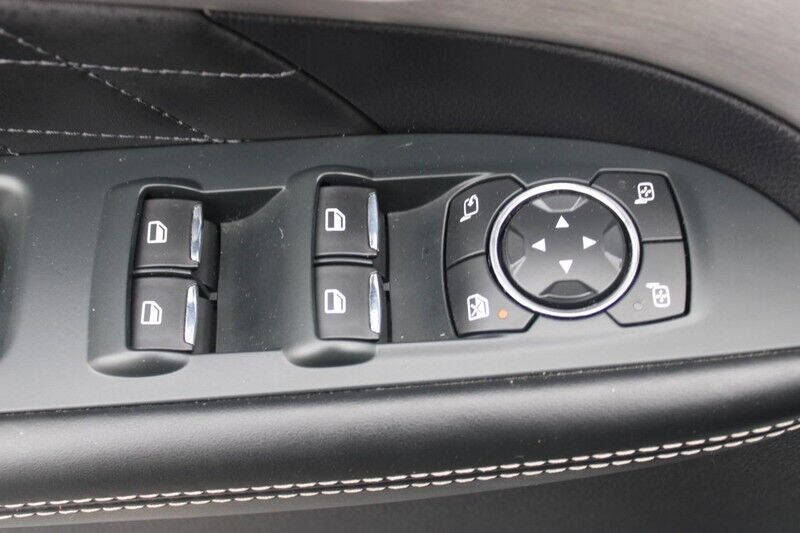 2019 Ford Explorer Platinum