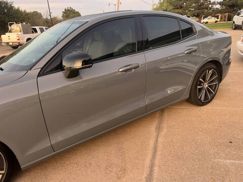 2022 Volvo S60 B5 Momentum