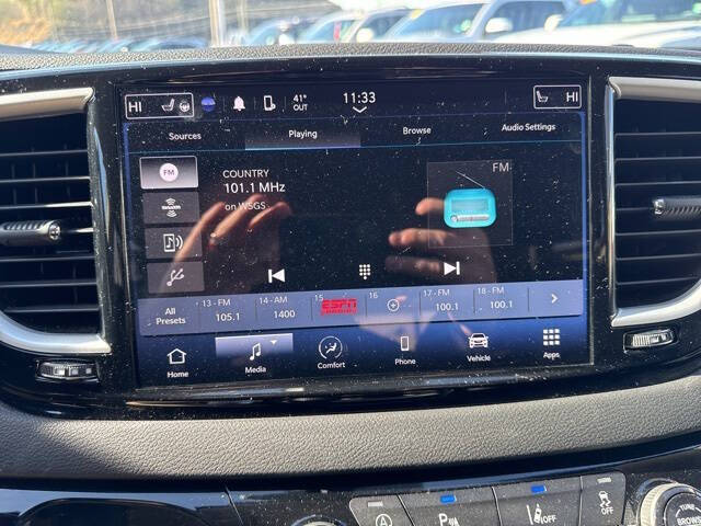 2024 Chrysler Pacifica Touring L