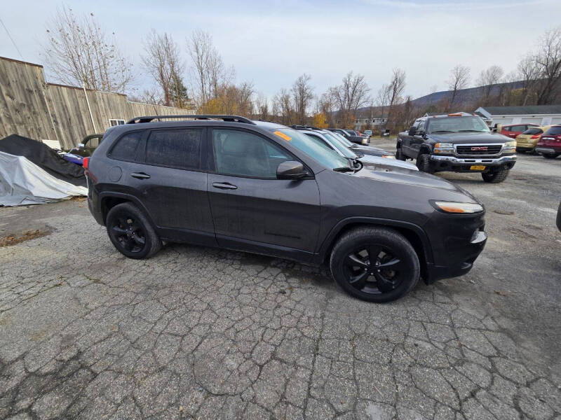 2016 Jeep Cherokee Altitude's photo