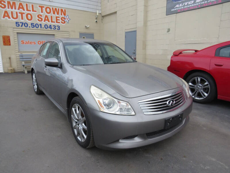 2009 Infiniti G37 Sedan for sale at Small Town Auto Sales in Hazleton PA