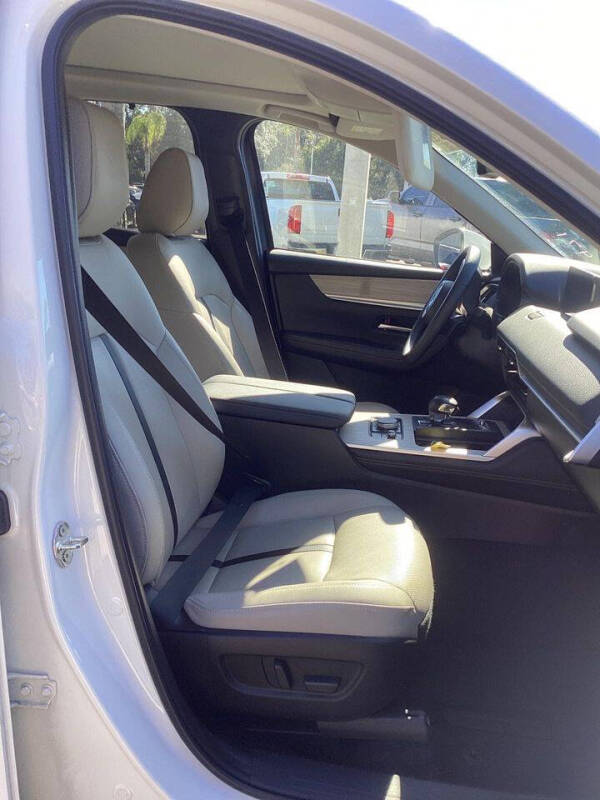 2024 Mazda CX-90 Plug-in Hybrid Premium