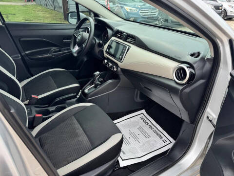 2020 Nissan Versa SV