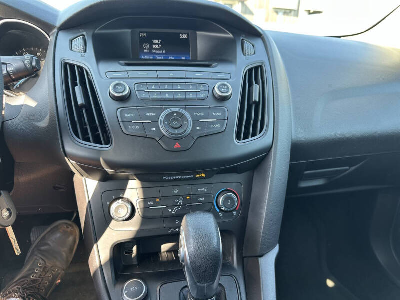 2017 Ford Focus SE