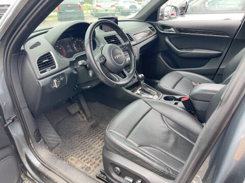 2016 Audi Q3 2.0T quattro Premium Plus