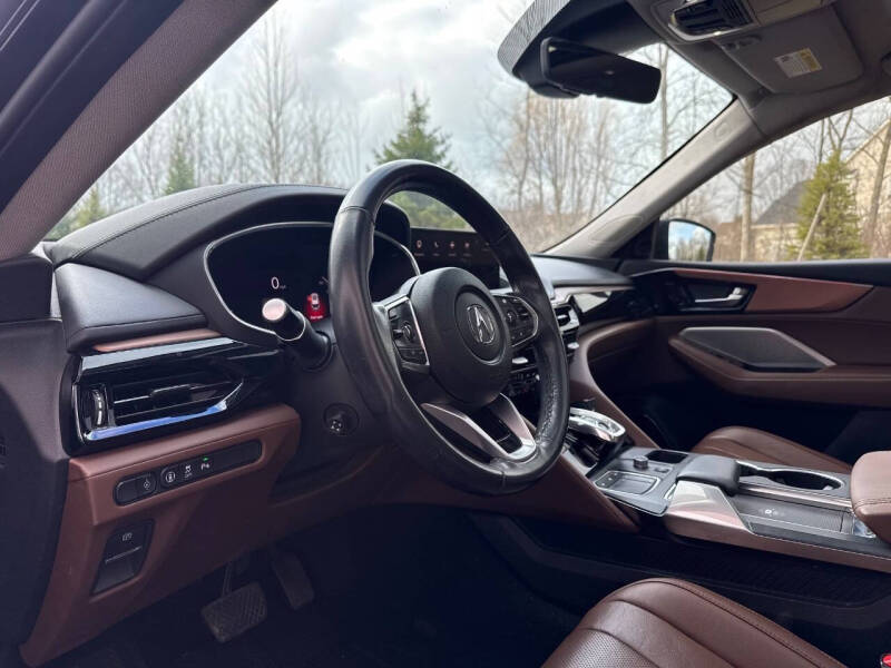 2022 Acura MDX w/Tech