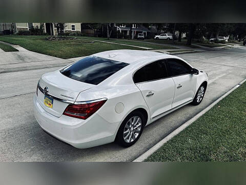 2017 Buick LaCrosse Essence