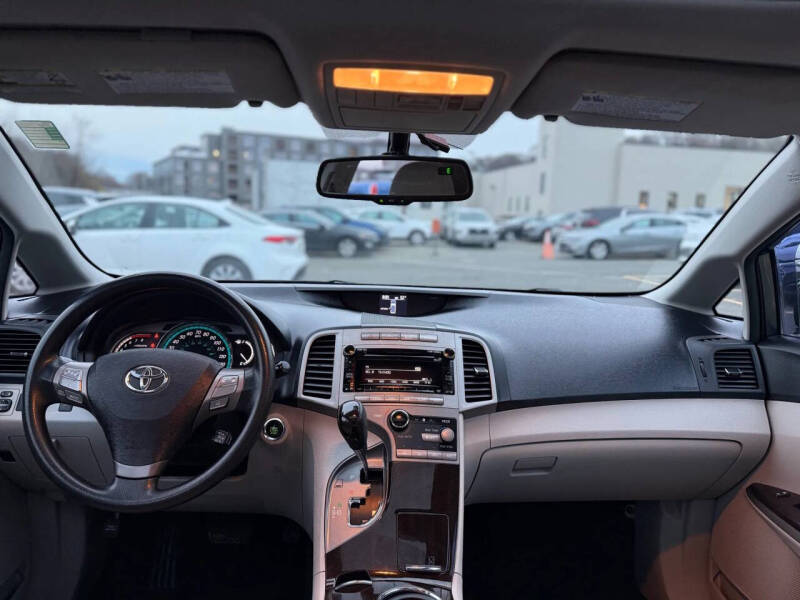 2010 Toyota Venza AWD V6