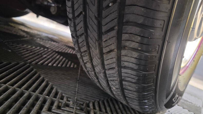 1942 Ford Super Deluxe