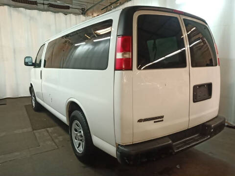 2012 Chevrolet Express LS 1500