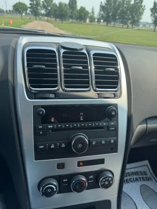 2011 GMC Acadia SLE