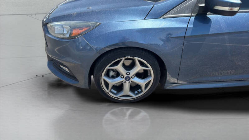 2018 Ford Focus ST