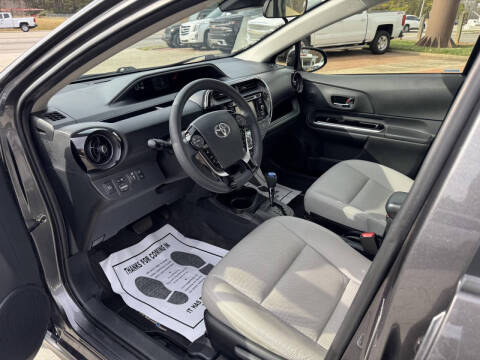 2018 Toyota Prius c Four