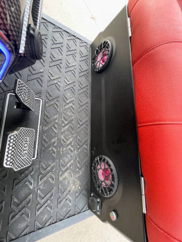 2024 EV Titan Xtreme Luxe 4-Passenger