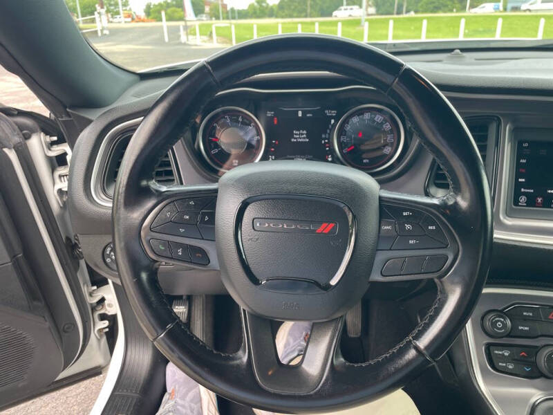 2020 Dodge Challenger SXT