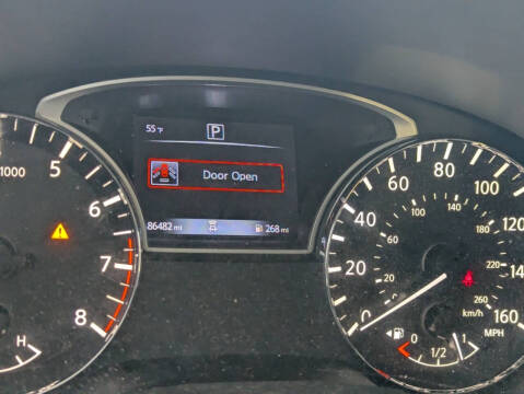 2018 Nissan Pathfinder SV