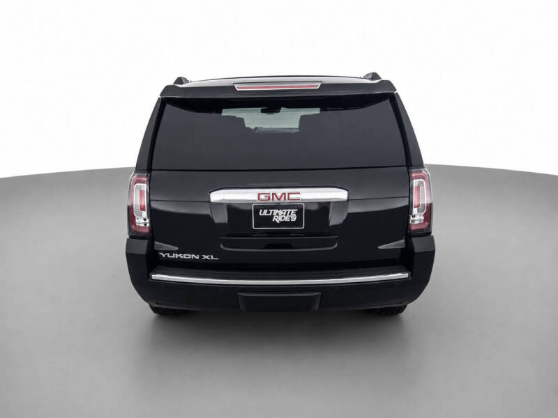 2017 GMC Yukon XL Denali