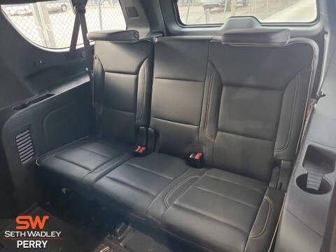 2022 GMC Yukon XL SLT