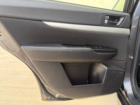 2011 Subaru Outback 2.5i Premium