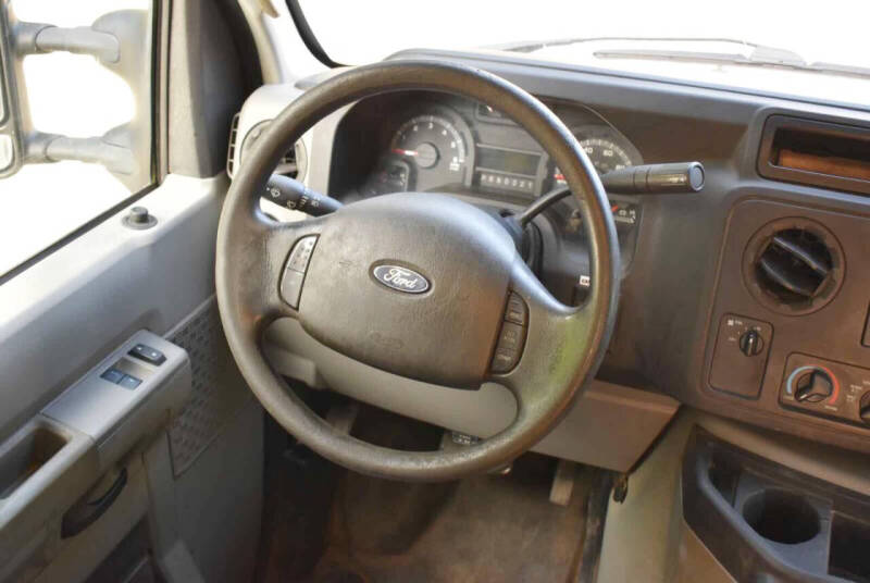 2016 Ford E-Series