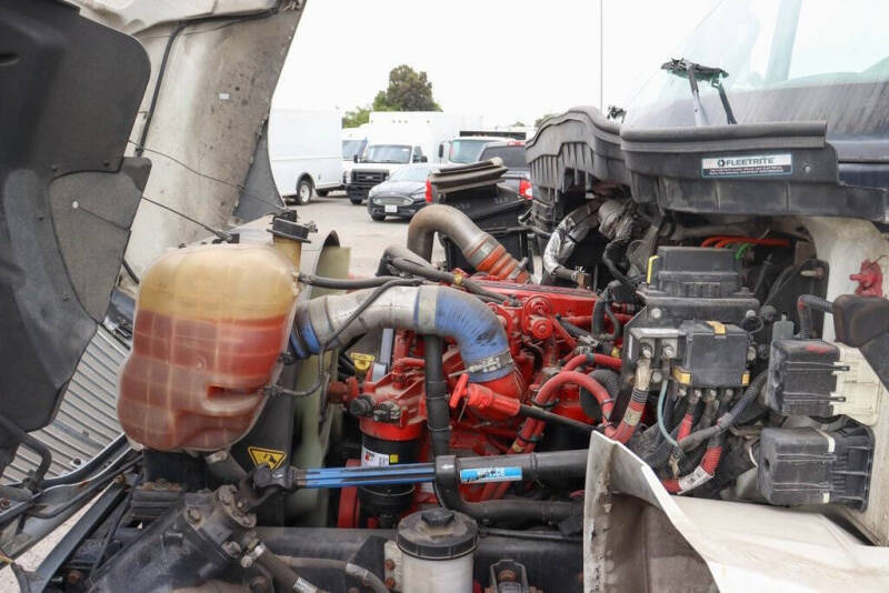 2019 International DuraStar 4300