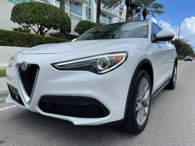2018 Alfa Romeo Stelvio Sport