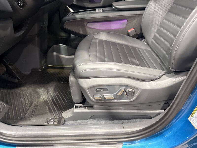 2024 Kia EV9 Land