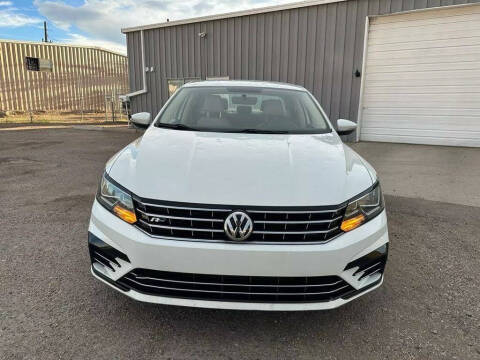 2017 Volkswagen Passat 1.8T R-Line