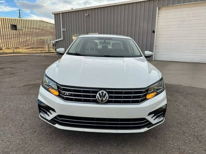 2017 Volkswagen Passat 1.8T R-Line