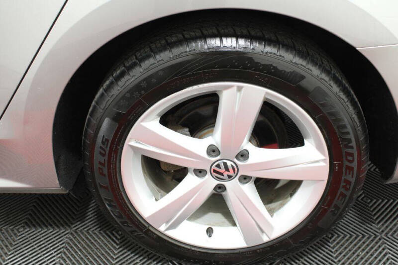 2012 Volkswagen Passat