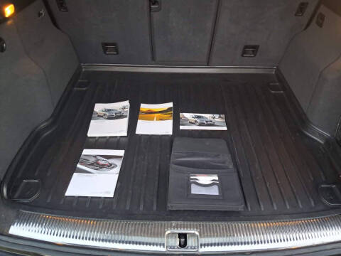 2011 Audi Q5 3.2 quattro Premium Plus