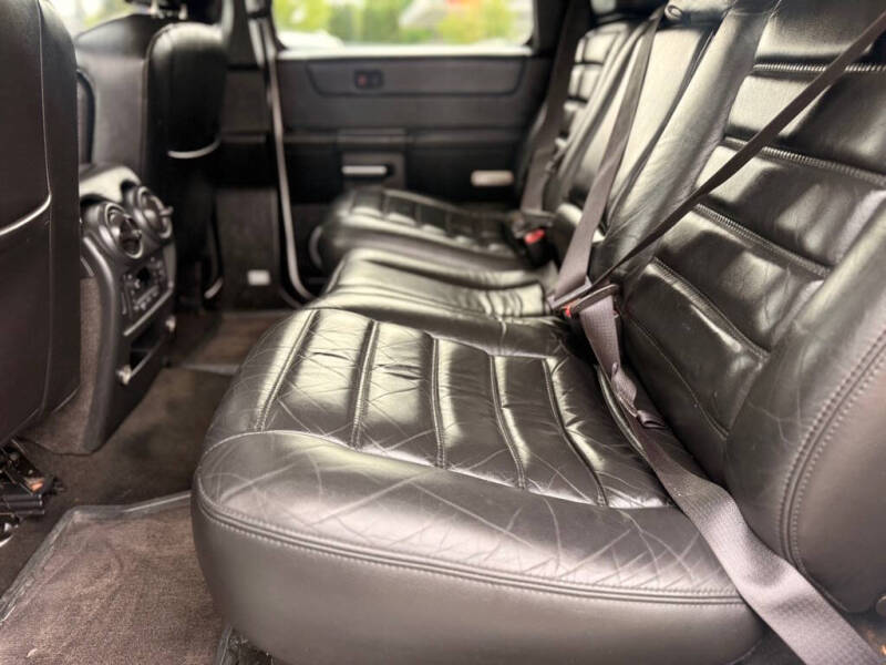 2005 HUMMER H2