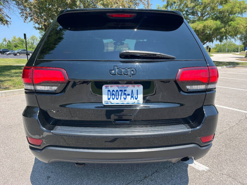 2018 Jeep Grand Cherokee Laredo