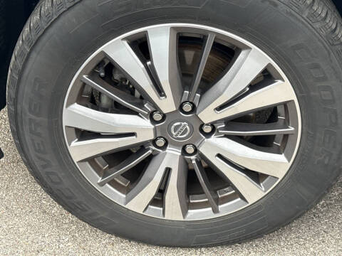 2020 Nissan Pathfinder SL