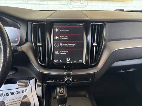 2018 Volvo XC60 T6 R-Design