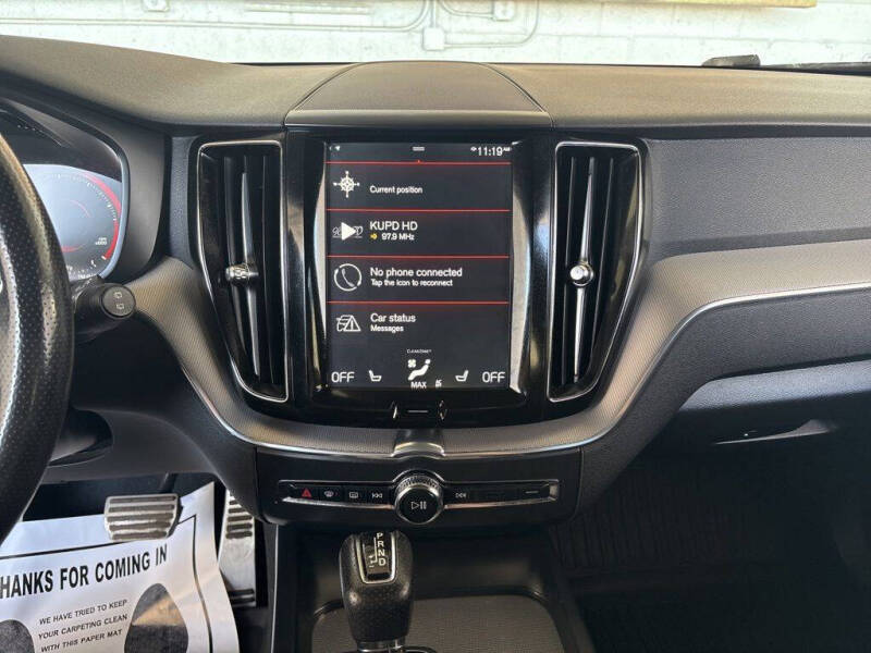 2018 Volvo XC60 T6 R-Design