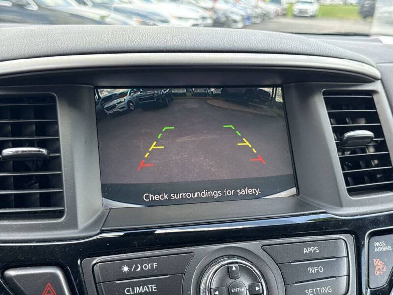 2018 Nissan Pathfinder
