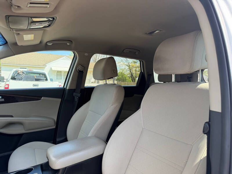 2017 Kia Sorento L