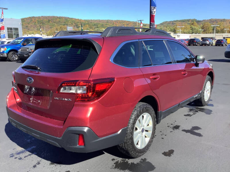 2019 Subaru Outback 2.5i