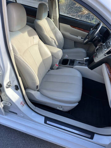 2010 Subaru Legacy 2.5i Limited