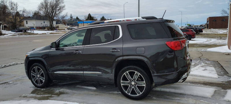 2019 GMC Acadia Denali