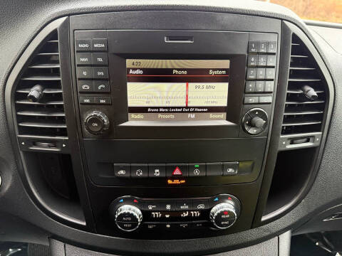 2016 Mercedes-Benz Metris Passenger